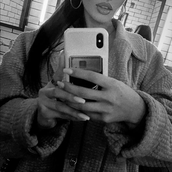 zoey_benz